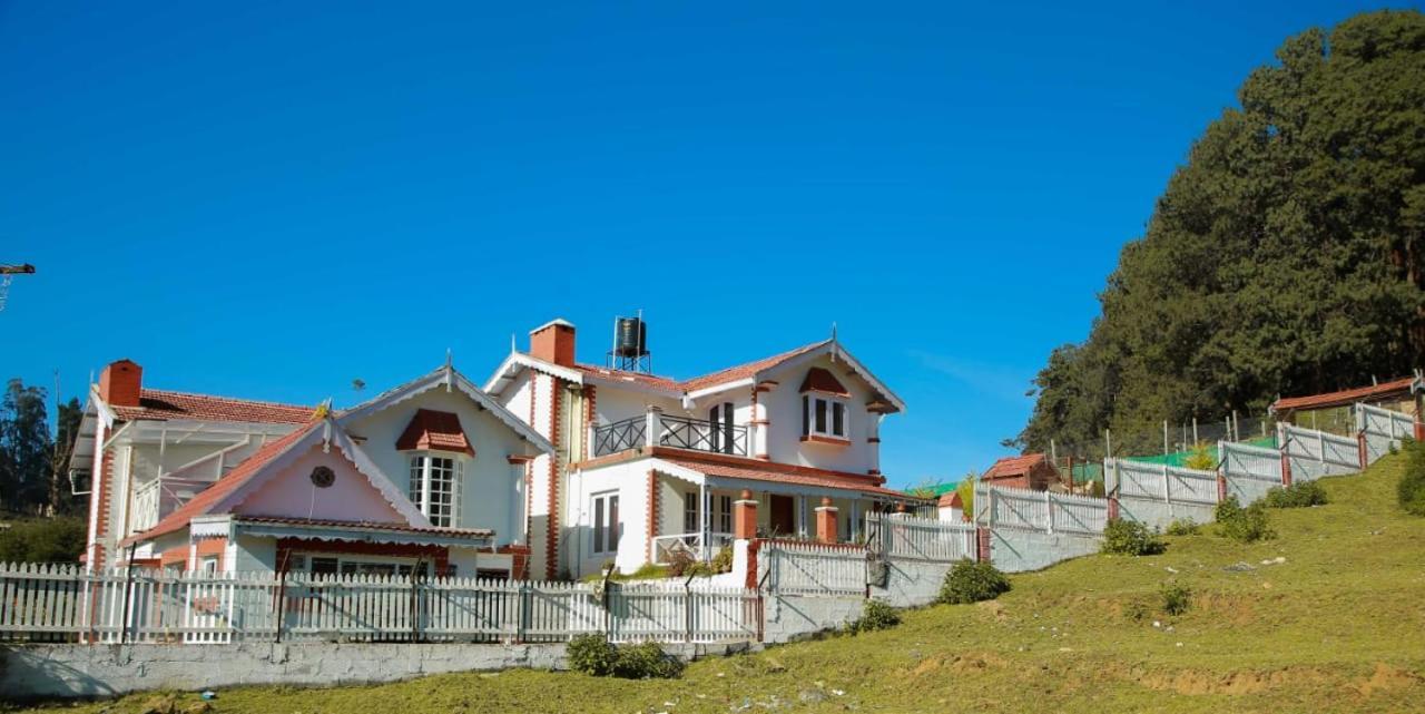 Pine View Stay Ooty Luaran gambar